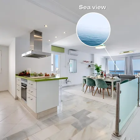 Vacation I Sea Views, 24-7 Security, Parking, Walk To Everything In Luxurious Puerto Banus Apartment *