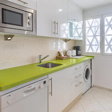 Vacation I Sea Views, 24-7 Security, Parking, Walk To Everything In Luxurious Puerto Banus شقة *